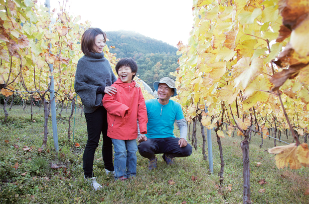 細川順一郎さん（40歳）稚子さん（38歳）